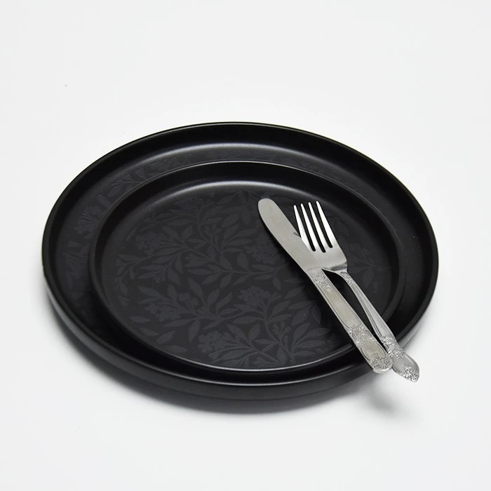 Black Flower Embossed Dinnerware Set