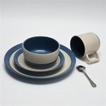 16pcs Classic Embossed Stoneware Dinnerware